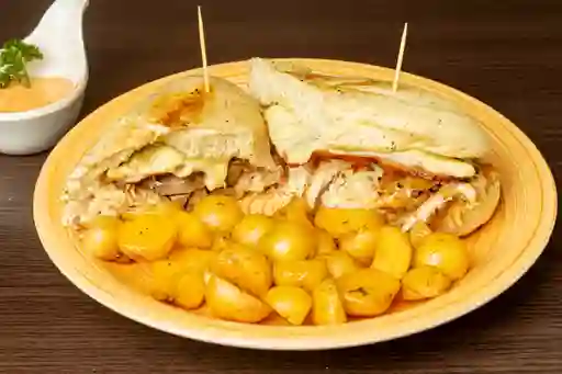 Chivito Uruguayo
