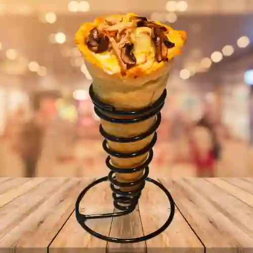 Cono Pollo Champiñones