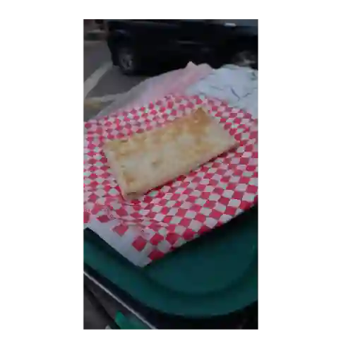 Pollo Tocineta