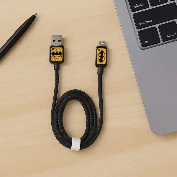 Cable de Carga Rápida y Datos 8 Pins Serie dc Batman Miniso