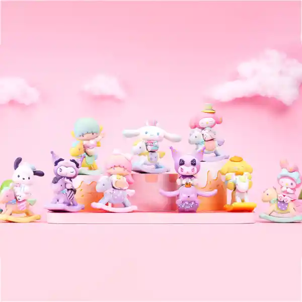 Adorno Sorpresa de Personajes Serie Wooden Horse Surtido Miniso