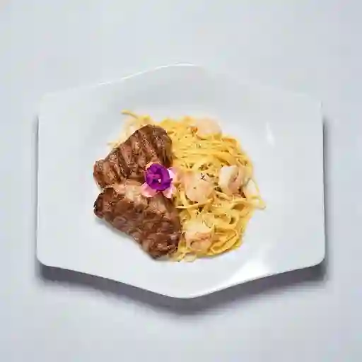 Pasta de Mar y Tierra