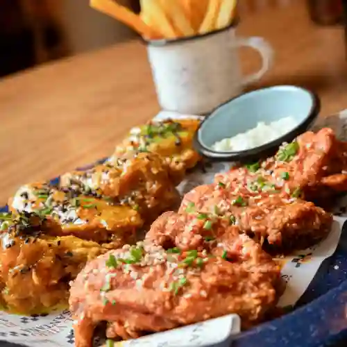 Las Alitas Del Viejo