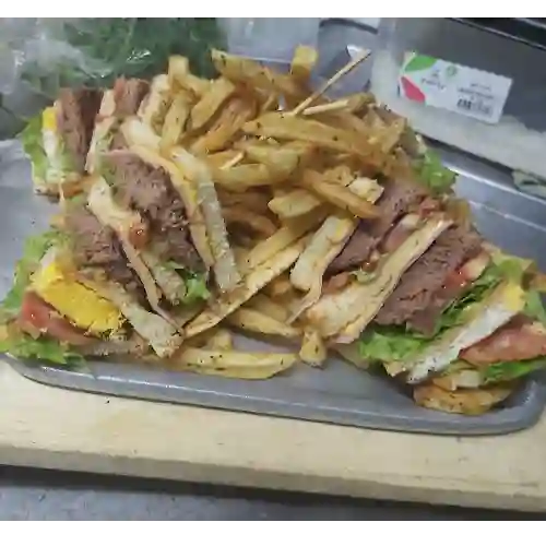 Club House Mixto