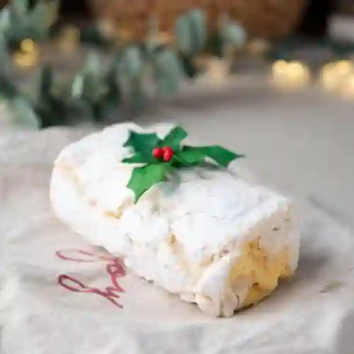 Postre de Merengue & Mango