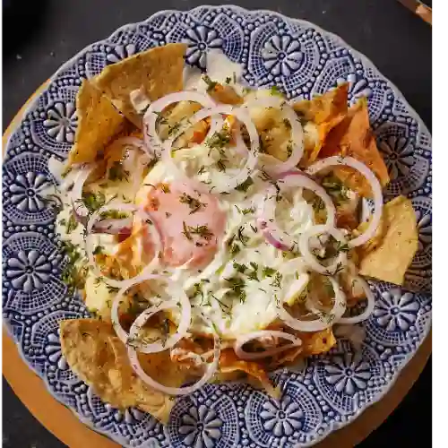 Chilaquiles con Huevo