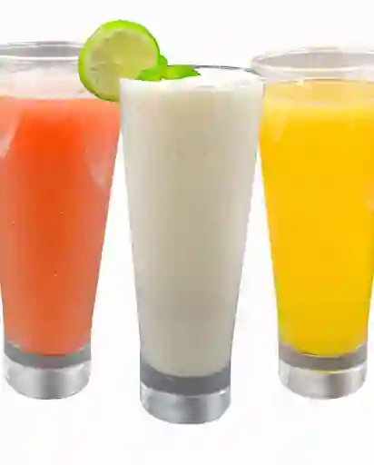 Jugos Naturales en Leche 16 Onz