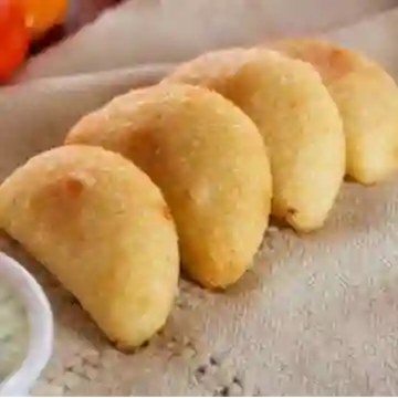 10 Mini Empanadas de Pollo