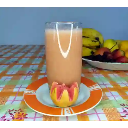 Jugo de Guayaba en Agua