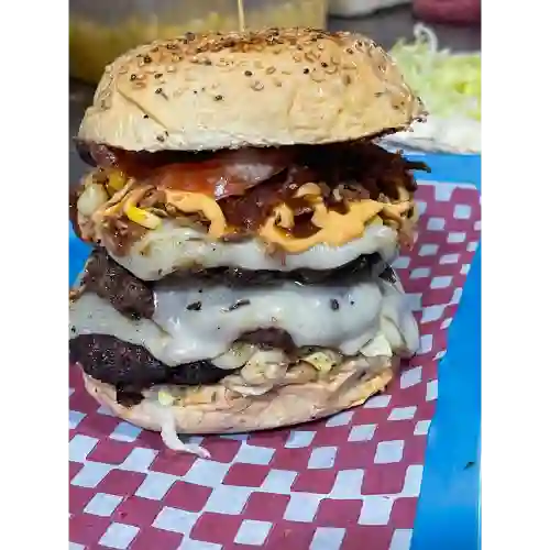 Hamburguesa Doble Carne Al Carbón