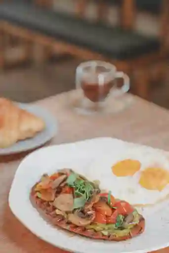 Tartine Cherry Champiñón