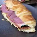 Croissant Sándwich