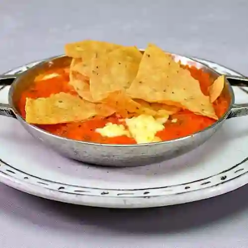 Huevos en Migas Enchiladas