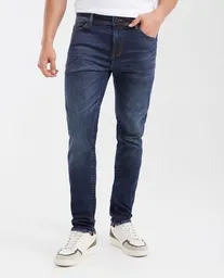 Jean Slim Fit Famous Azul Clásico Oscuro Talla 30/32 Chevignon