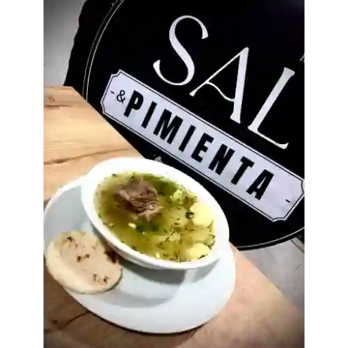 Caldo de Pollo