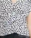 Camiseta Spotted V Neck Blouse Crudo Cannoli Claro T L Chevignon