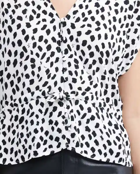 Camiseta Spotted V Neck Blouse Crudo Cannoli Claro T L Chevignon