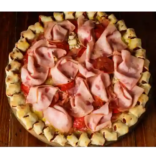 Pizza Mediana 4 Carnes Combinada