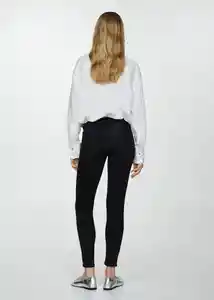 Jean Pushup Tejano Negro Talla 32 Mujer Mango