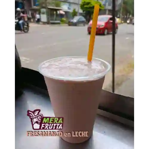 Fresa Mango en Leche 16 Oz