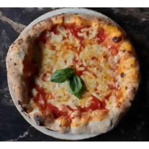 Pizza Magherita Di Búfala