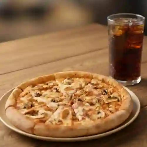 Combo pizza (pollo e funghi) + bebida