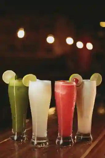 Jugos Naturales Agua