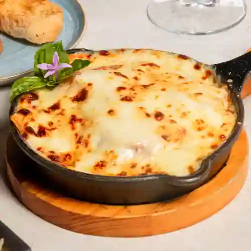 Combo Lasagna de Pollo + Bebida