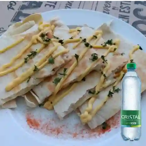 Combo Quesadilla Pancho Villa + Agua Cristal con Gas