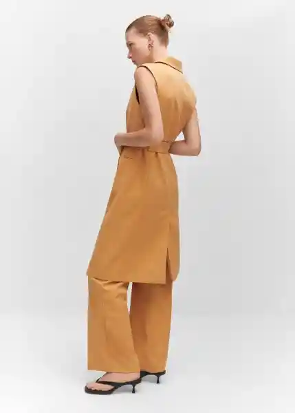 Chaleco Karibi-A Ocre Talla XL Mujer Mango