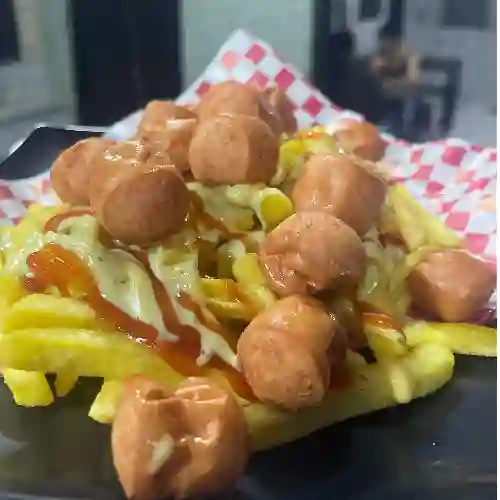 Salchipapa Tradicional