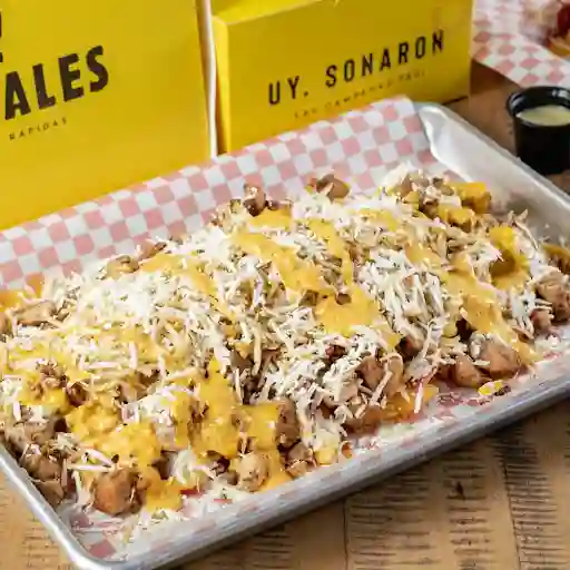 Salchipapa De Carne Y Pollo