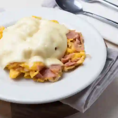 Huevos con Jamon y Queso