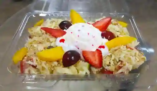 Ensalada de Frutas con Helado