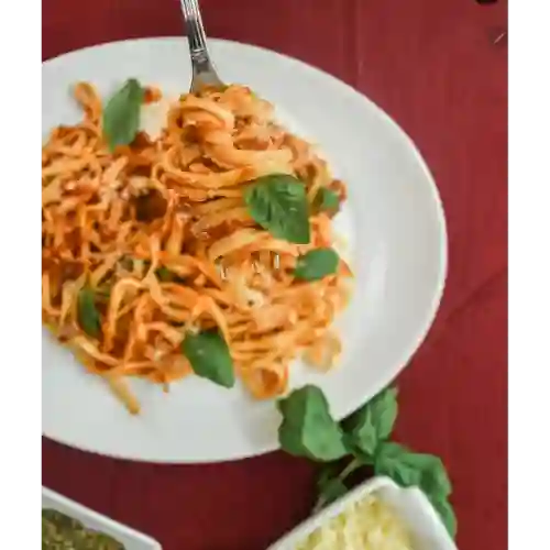 Spaghetti con Pimentón