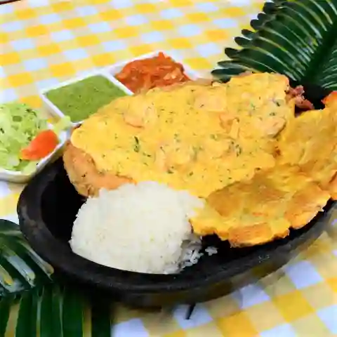 Chuleta de Pescado con Camarones