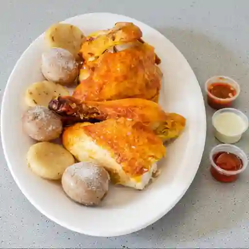 Combo 1/2 pollo+ consomé +2 mini de post