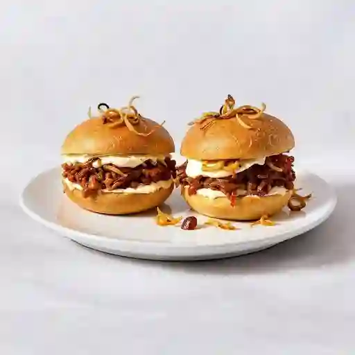 Perritos pulled pork