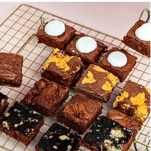 Mini brownies tradicionales x16