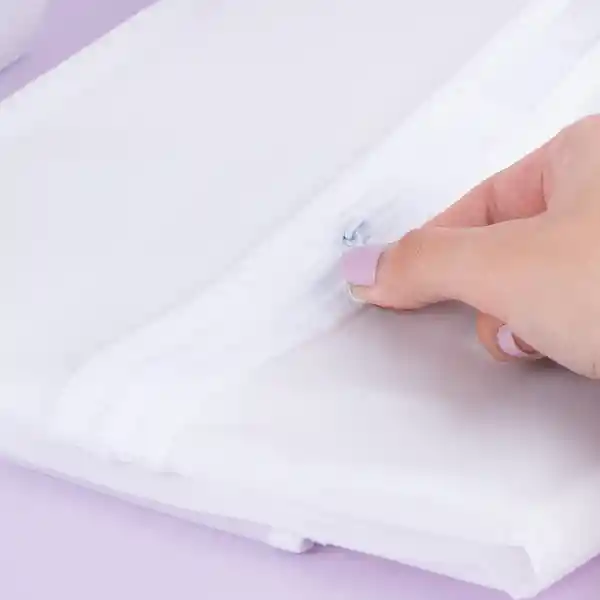 Bolsa de Ropa a Prueba de Polvo S Miniso