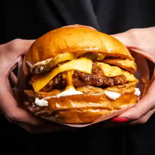 la Irrvrnt Burger + Papas