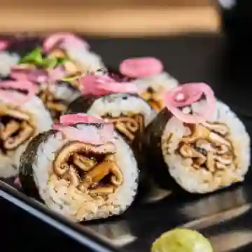 Shitake Roll 10 Piezas