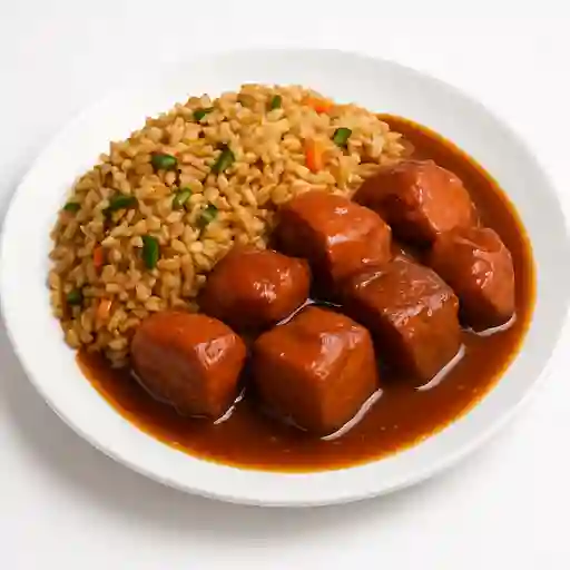 Fricase con Arroz Chino