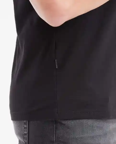 Camiseta Fine Clothing Negro Sombrio Ultraoscuro XXL Chevignon