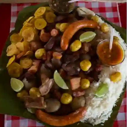 Mega Picada de Carnes 6 Personas