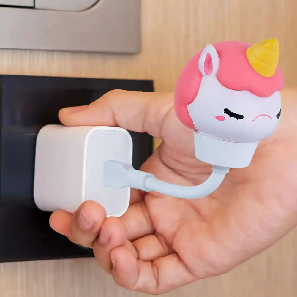 Luz Nocturna de Animales Lindos Usb Unicornio Miniso