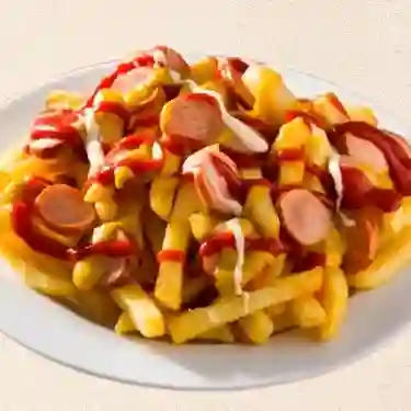 Salchipapas clásicas