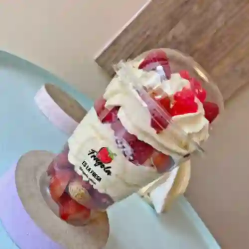 Fresas con Crema 12oz