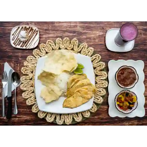 Almuerzo Ejecutivo con Filete de Pollo