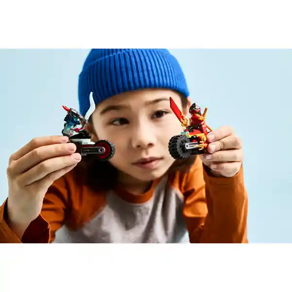 Set Construcción Carrera Relámpago en Moto de Kai Lego